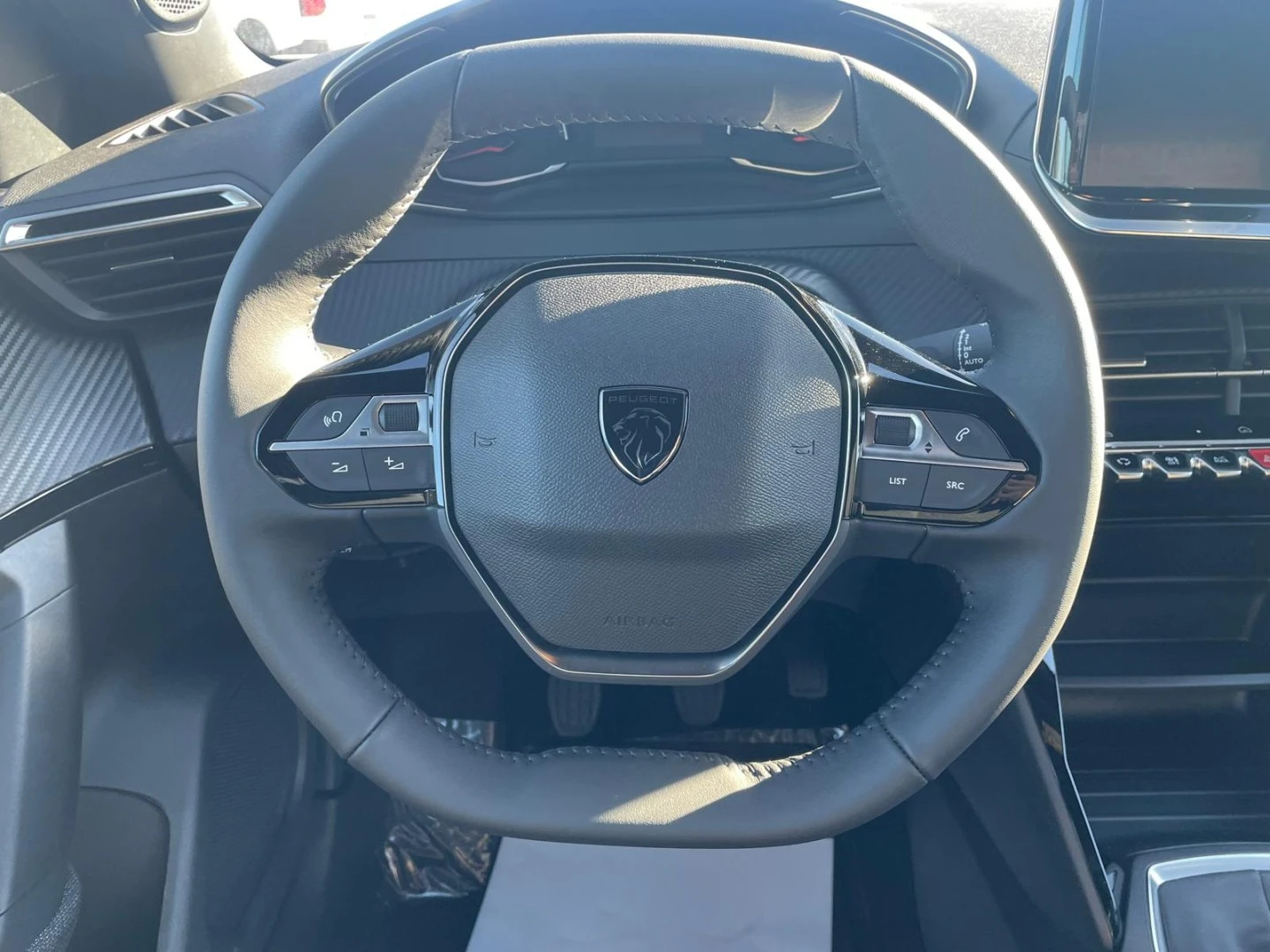 Peugeot 2008 1.2 PURETECH STYLE