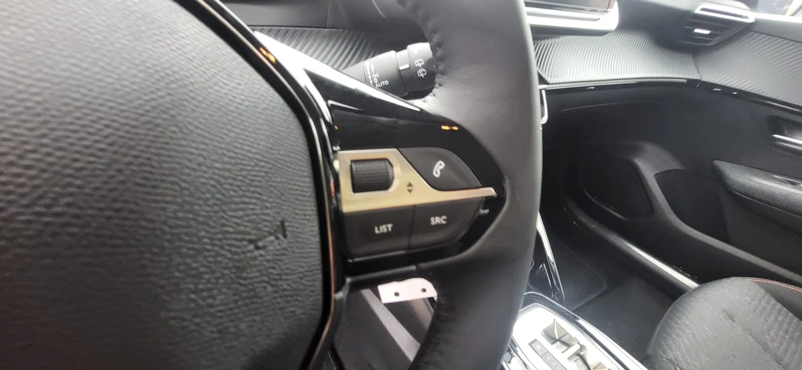 Peugeot e-208 50 kWh Style