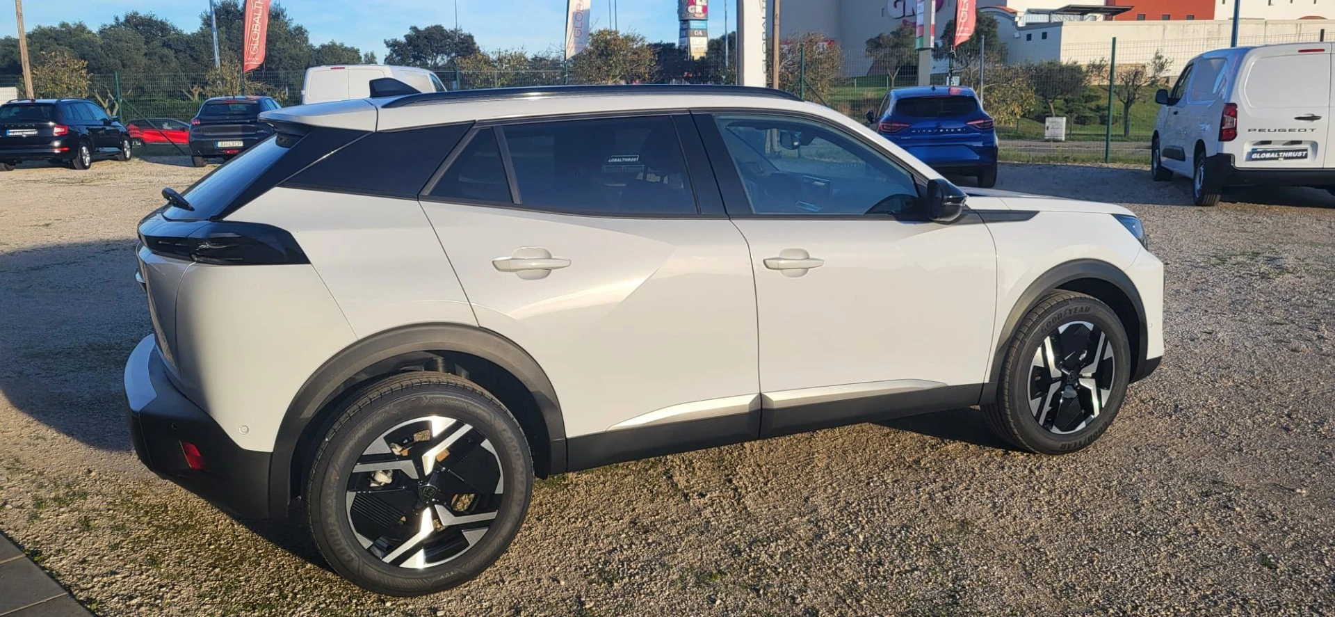 Peugeot 2008 1.2 PureTech Allure Pack