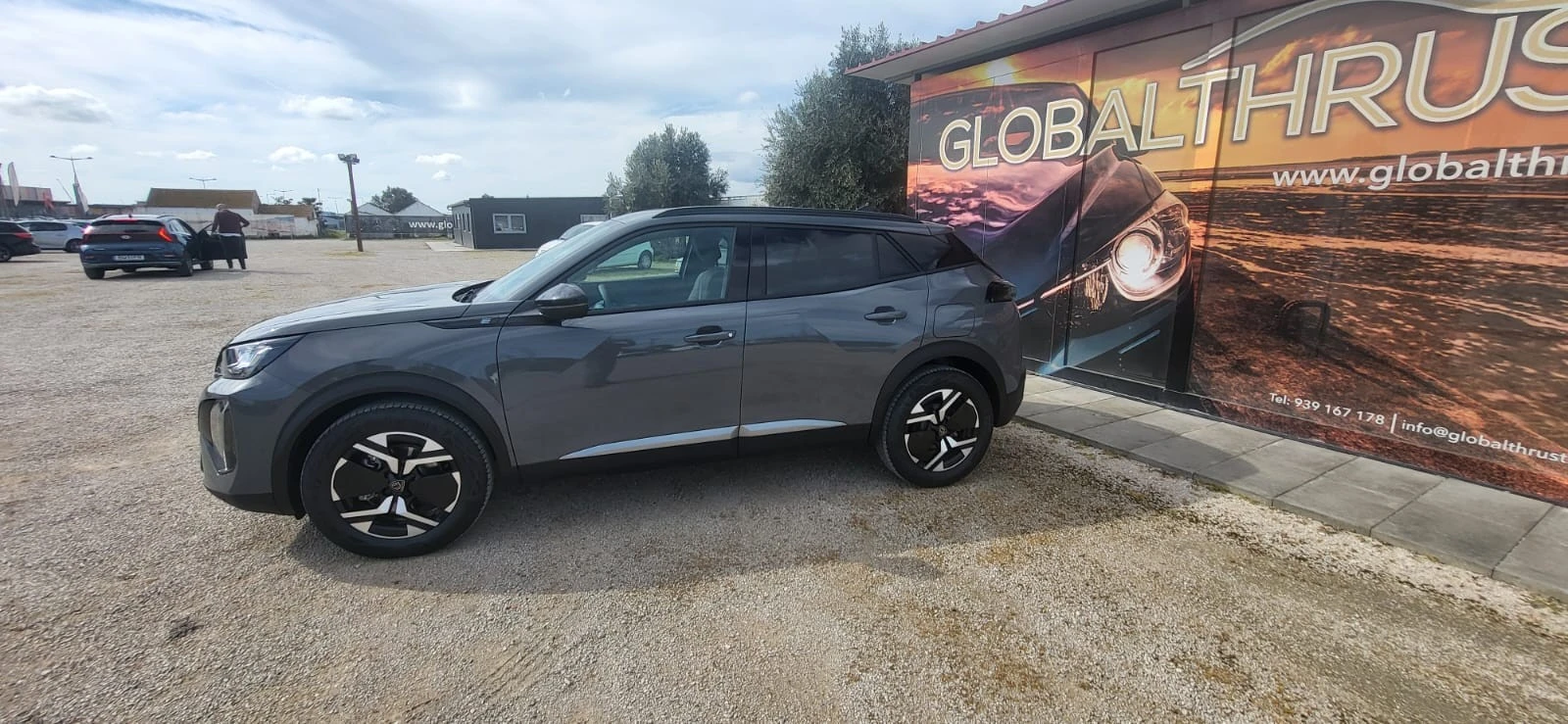 Peugeot e-2008 54 kWh Allure