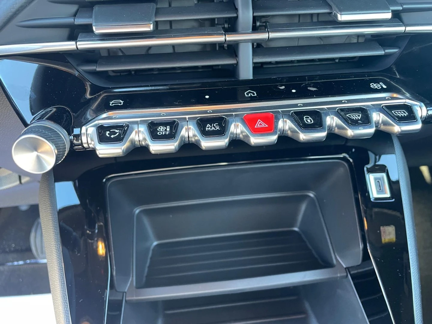 Peugeot 2008 1.2 PURETECH STYLE