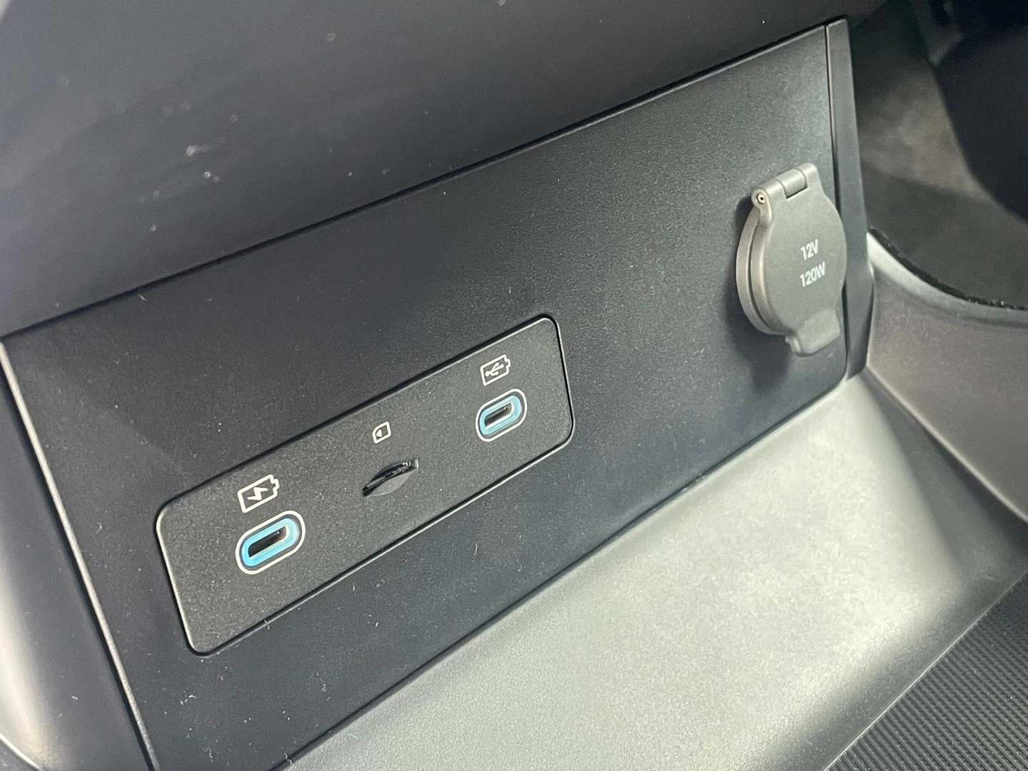 BYD Seal U 87 kWh Design