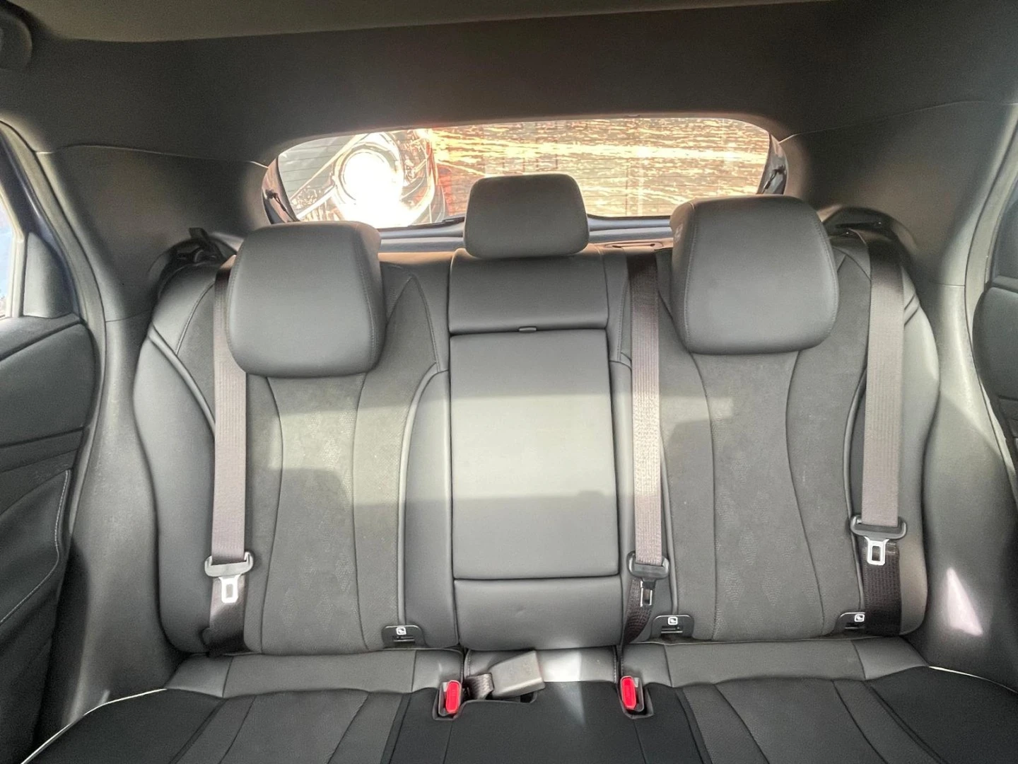 BYD Dolphin 60.4 kWh Design