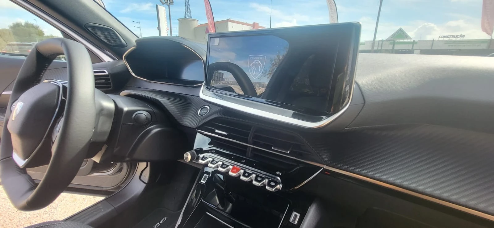Peugeot e-2008 54 kWh Allure