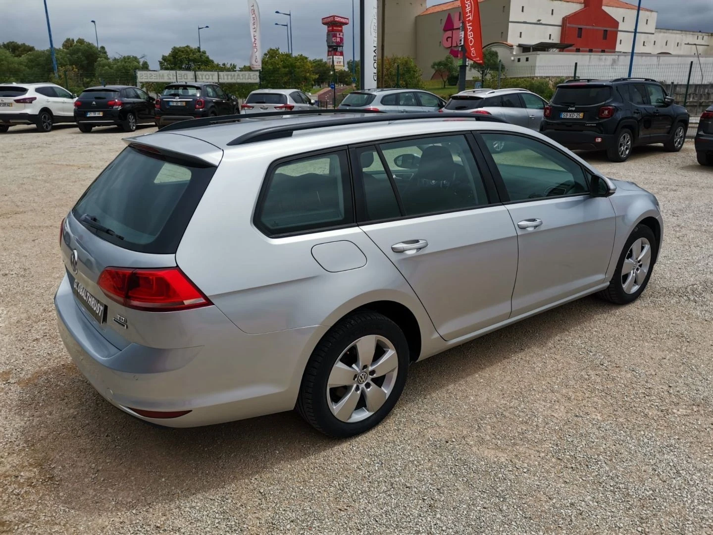 VW Golf Variant 1.6 TDI CONFORTLINE