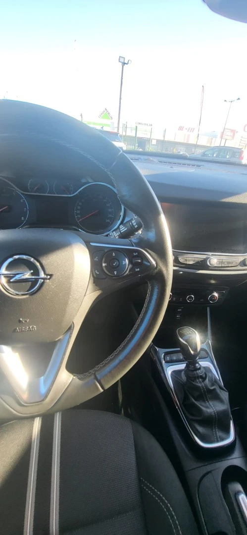 Opel Crossland 1.2 T Elegance