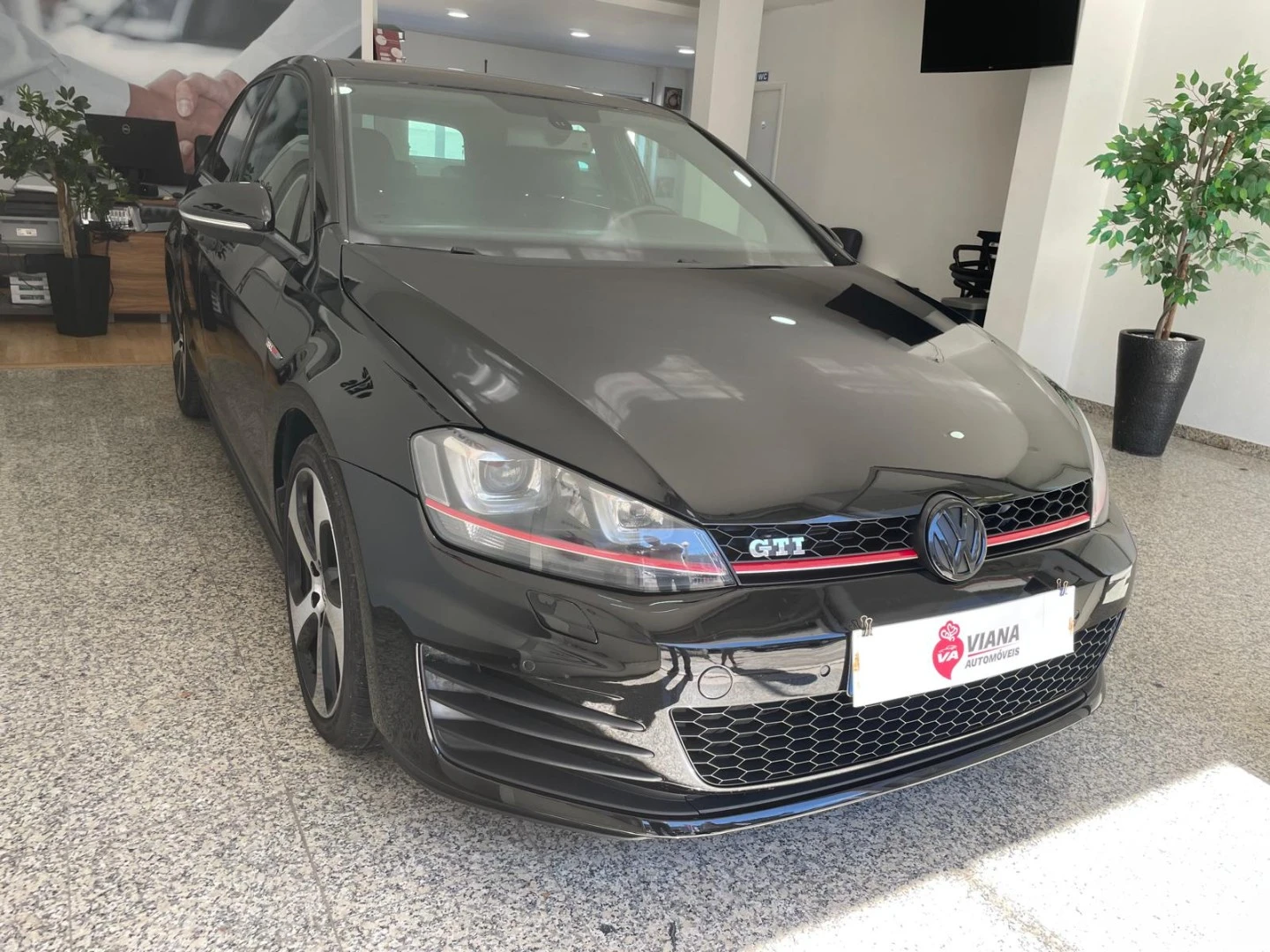VW Golf 2.0 TSI GTI DSG