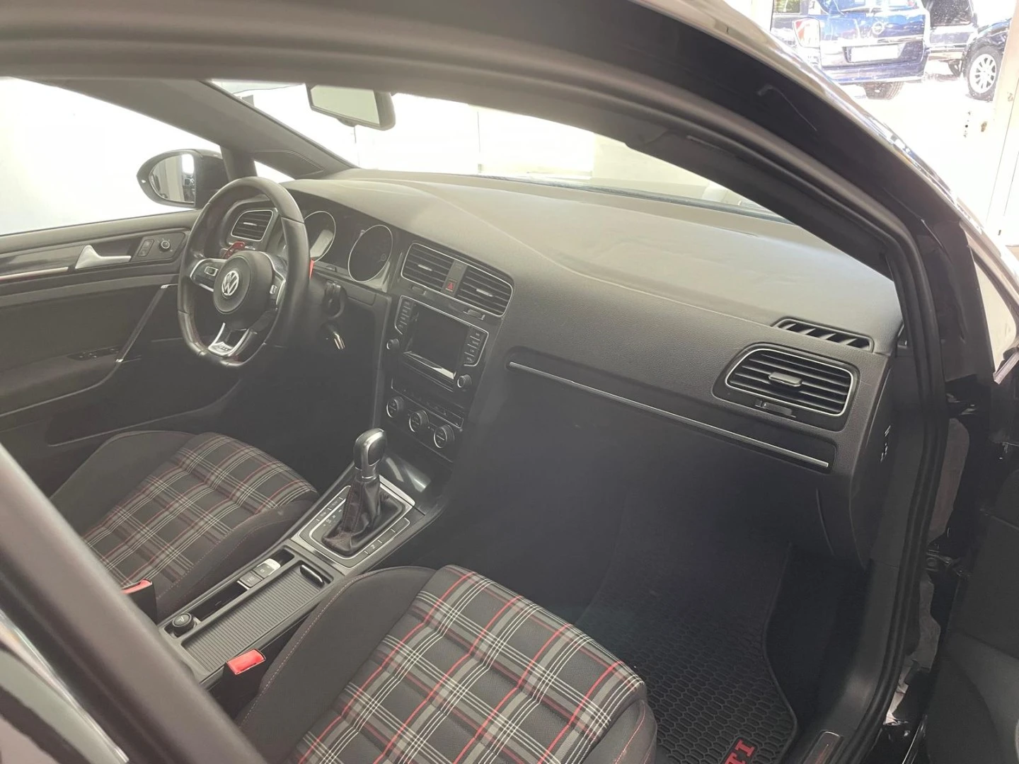 VW Golf 2.0 TSI GTI DSG