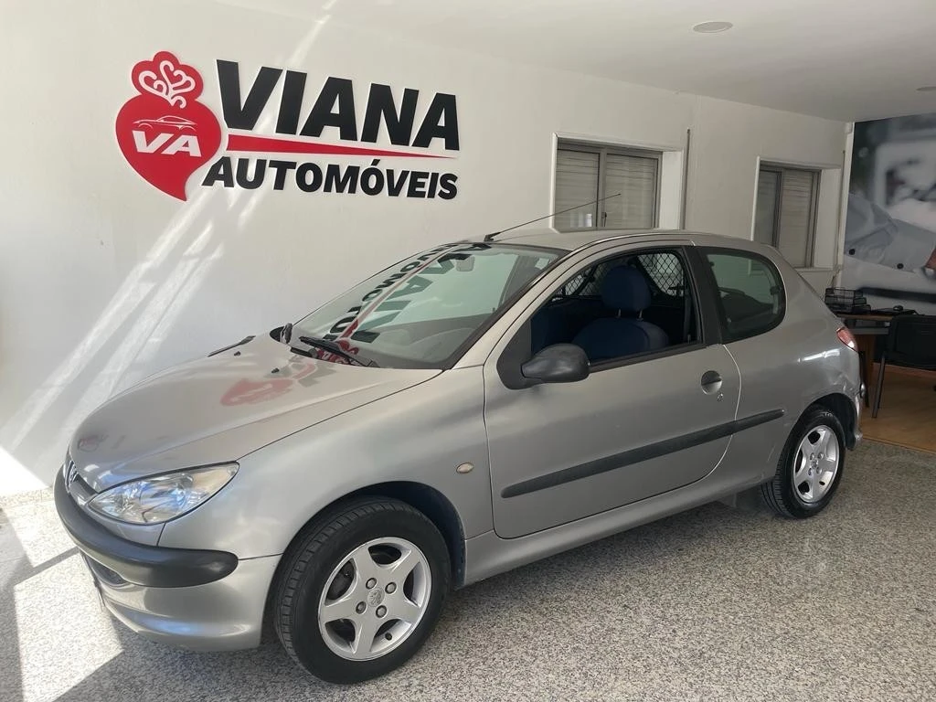 Peugeot 206 2 LUGARES
