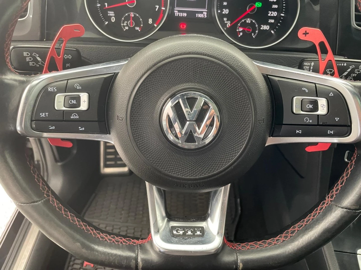 VW Golf 2.0 TSI GTI DSG