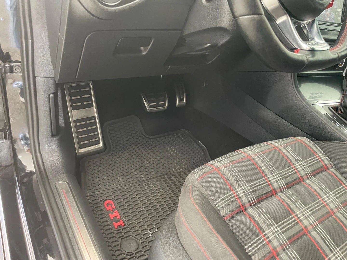 VW Golf 2.0 TSI GTI DSG