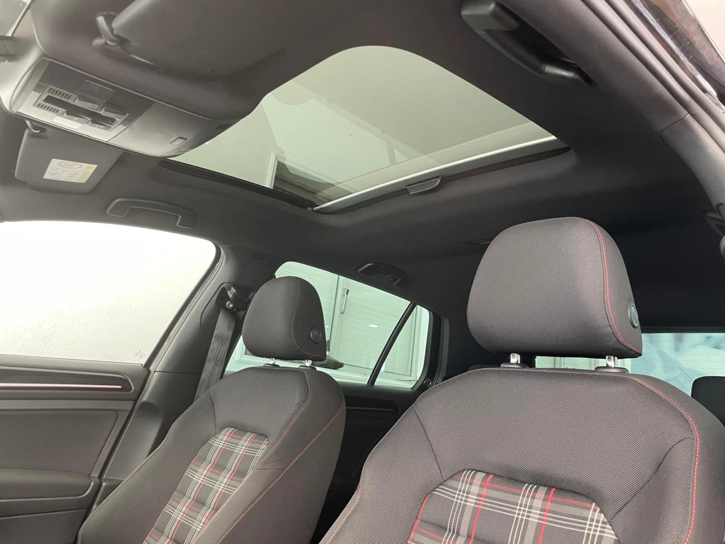 VW Golf 2.0 TSI GTI DSG
