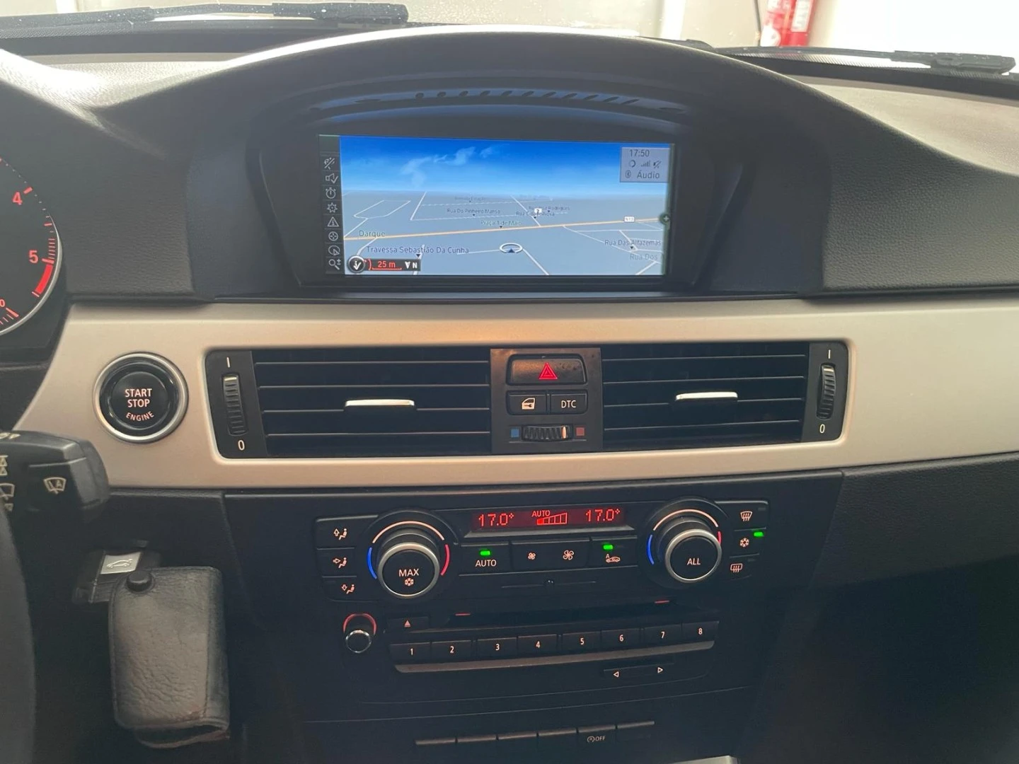 BMW 318 d Navigation Sport
