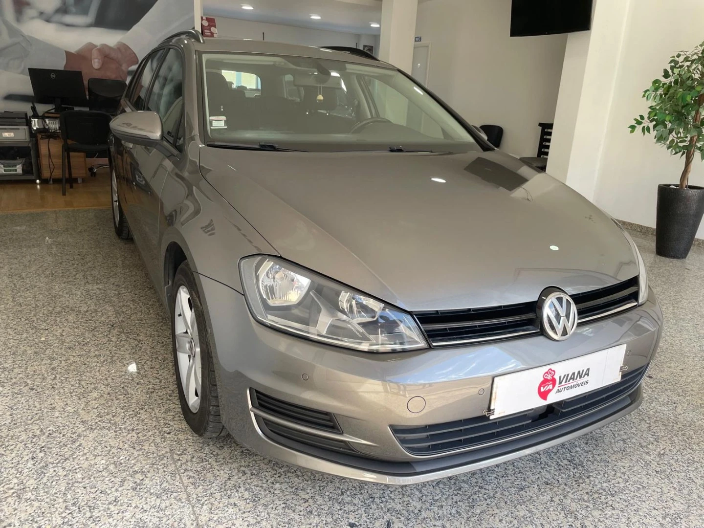 VW Golf Variant 1.6 TDi BlueMotion Confortline