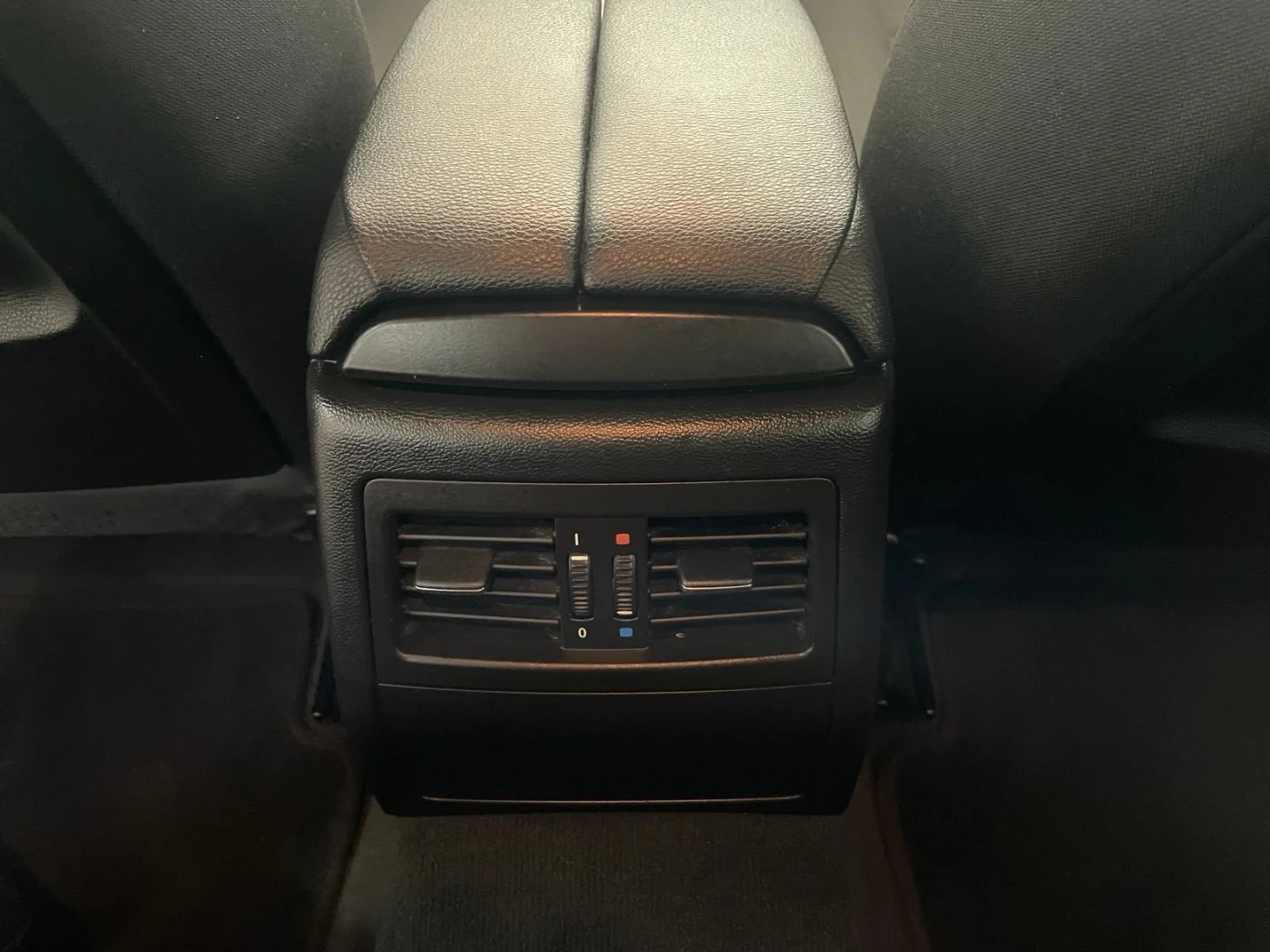 BMW 318 d Navigation Sport
