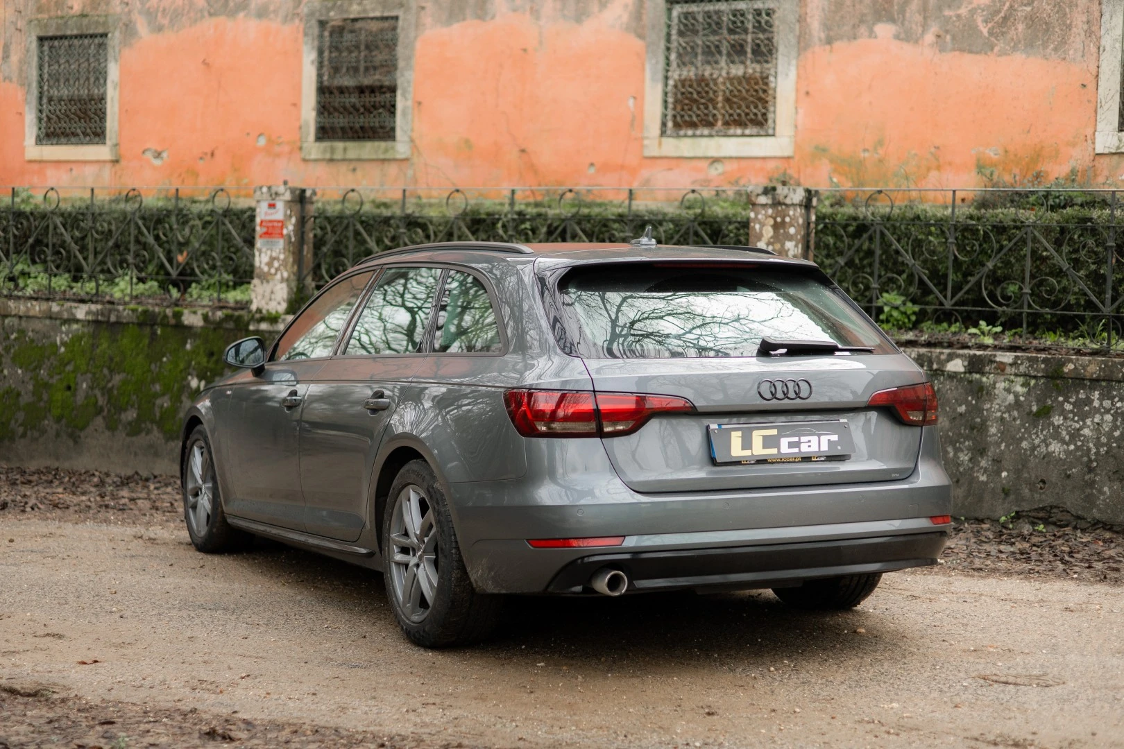 Audi A4 Avant 2.0 TDI Design