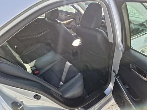 Lexus IS 300H Executive+