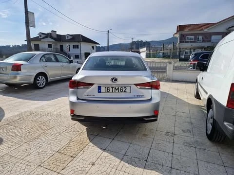 Lexus IS 300H Executive+