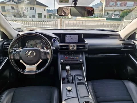 Lexus IS 300H Executive+