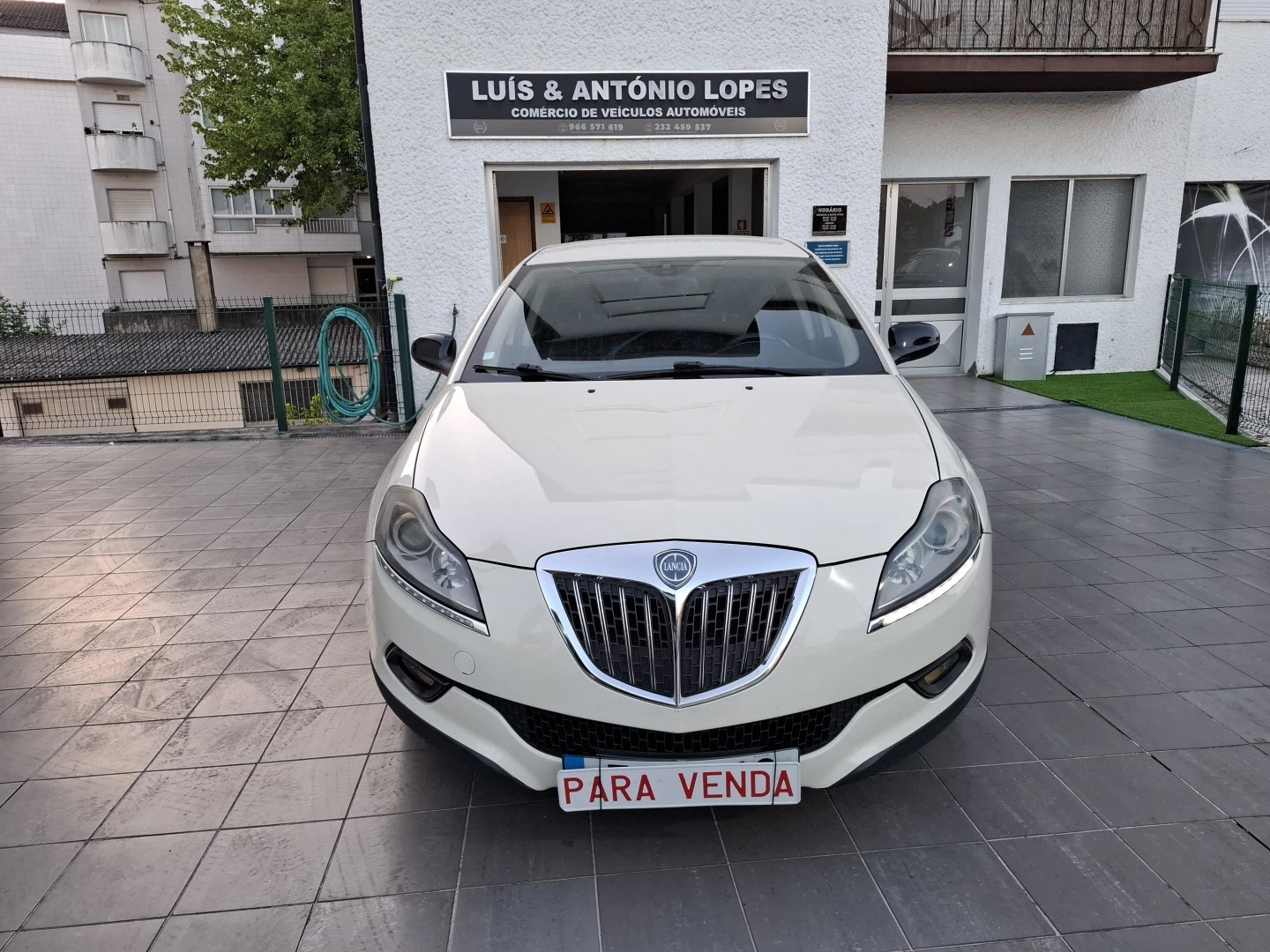 Lancia Delta 1.6 M-Jet Argento