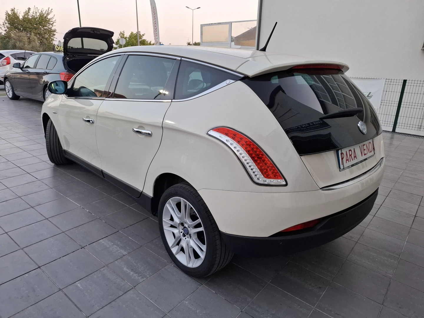 Lancia Delta 1.6 M-Jet Argento