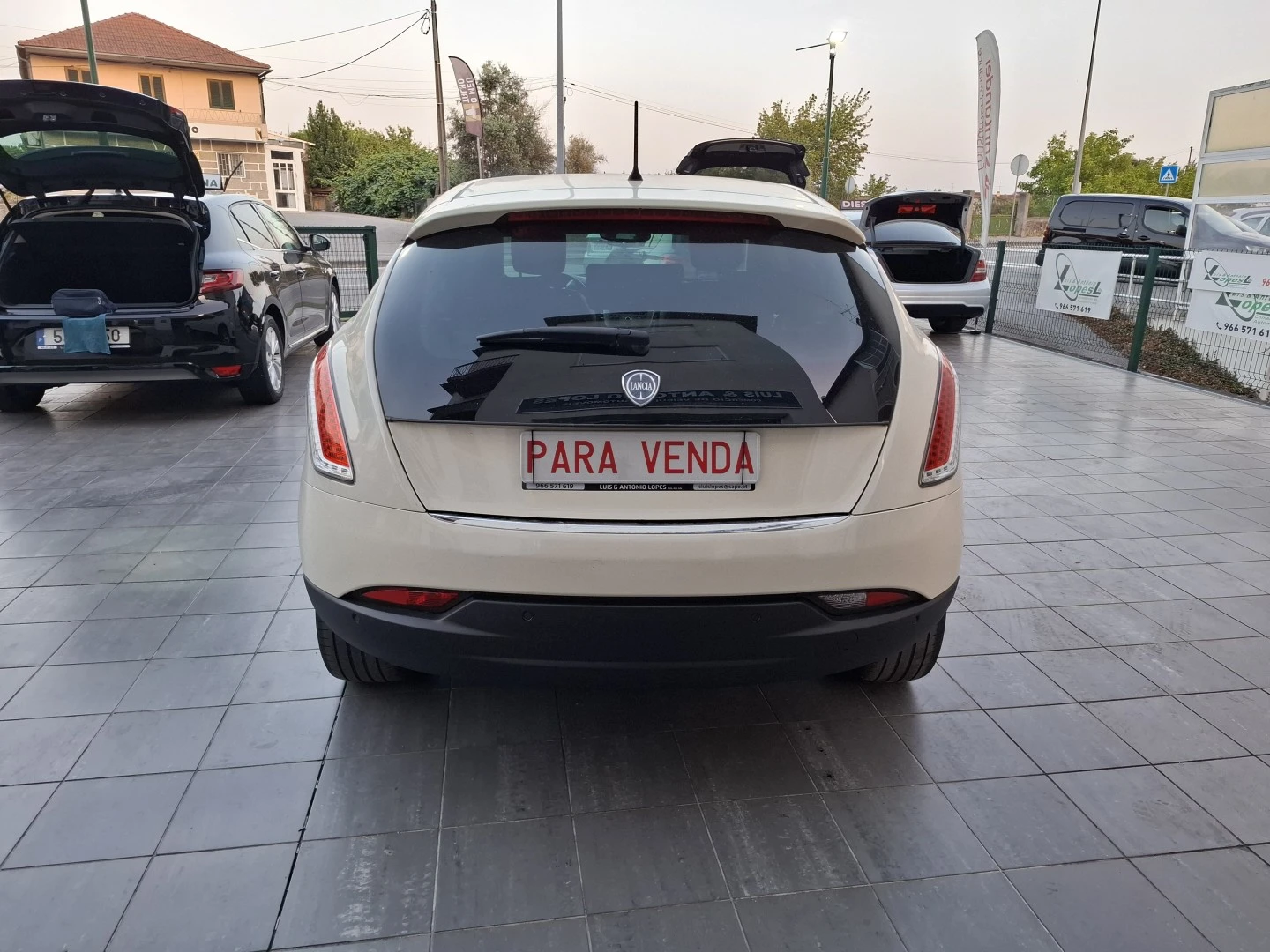 Lancia Delta 1.6 M-Jet Argento