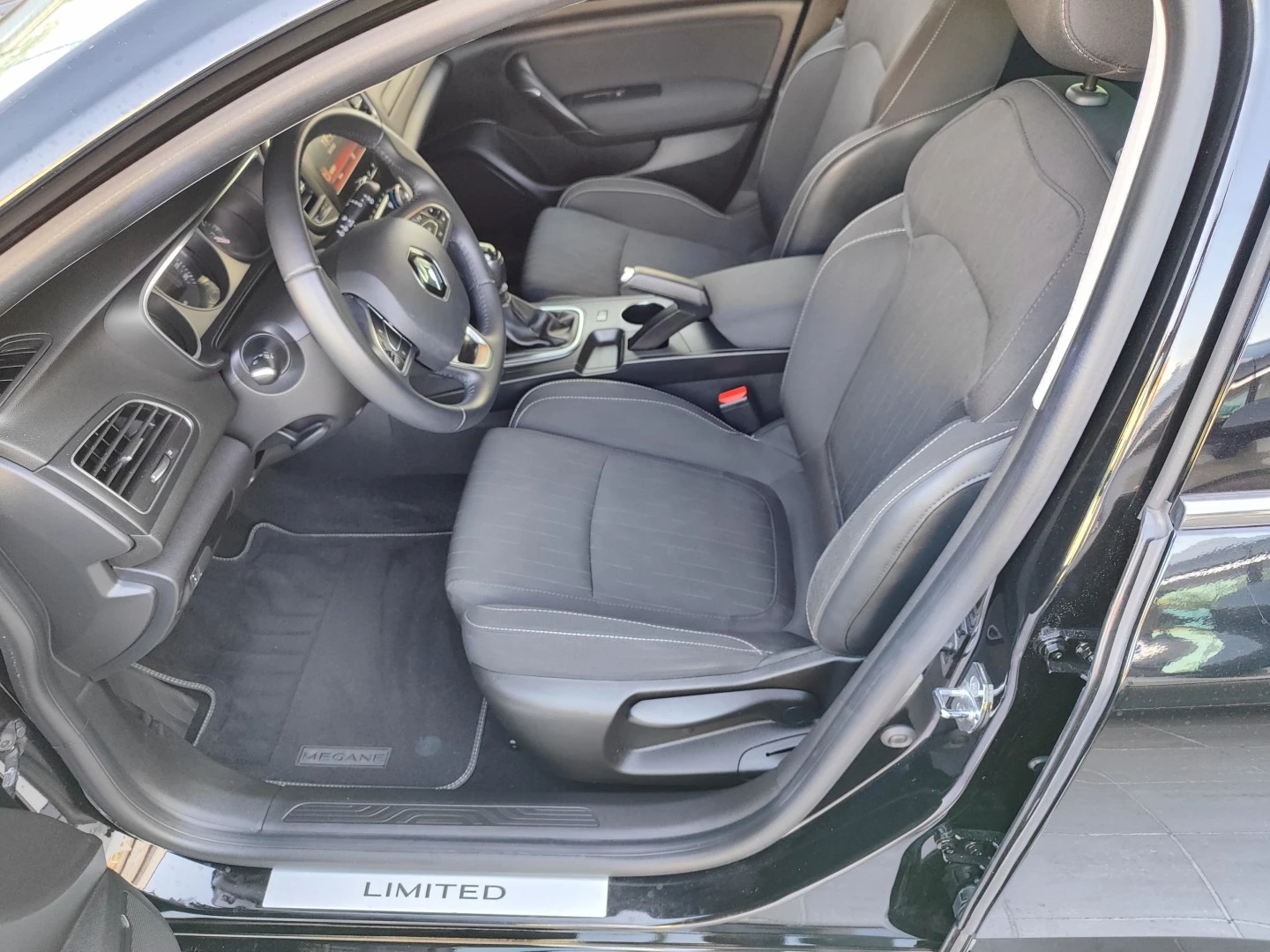 Renault Mégane 1.3 TCe Limited J17