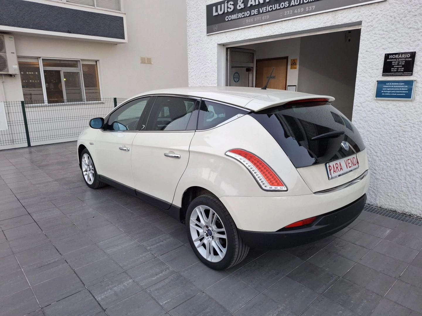 Lancia Delta 1.6 M-Jet Argento