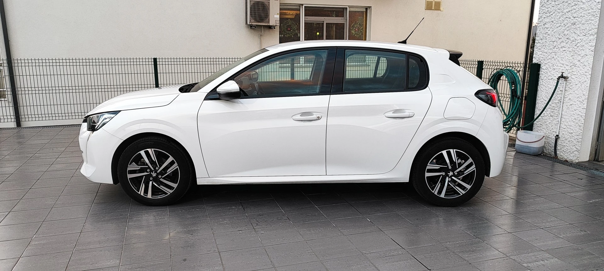 Peugeot 208 1.2 PureTech Allure