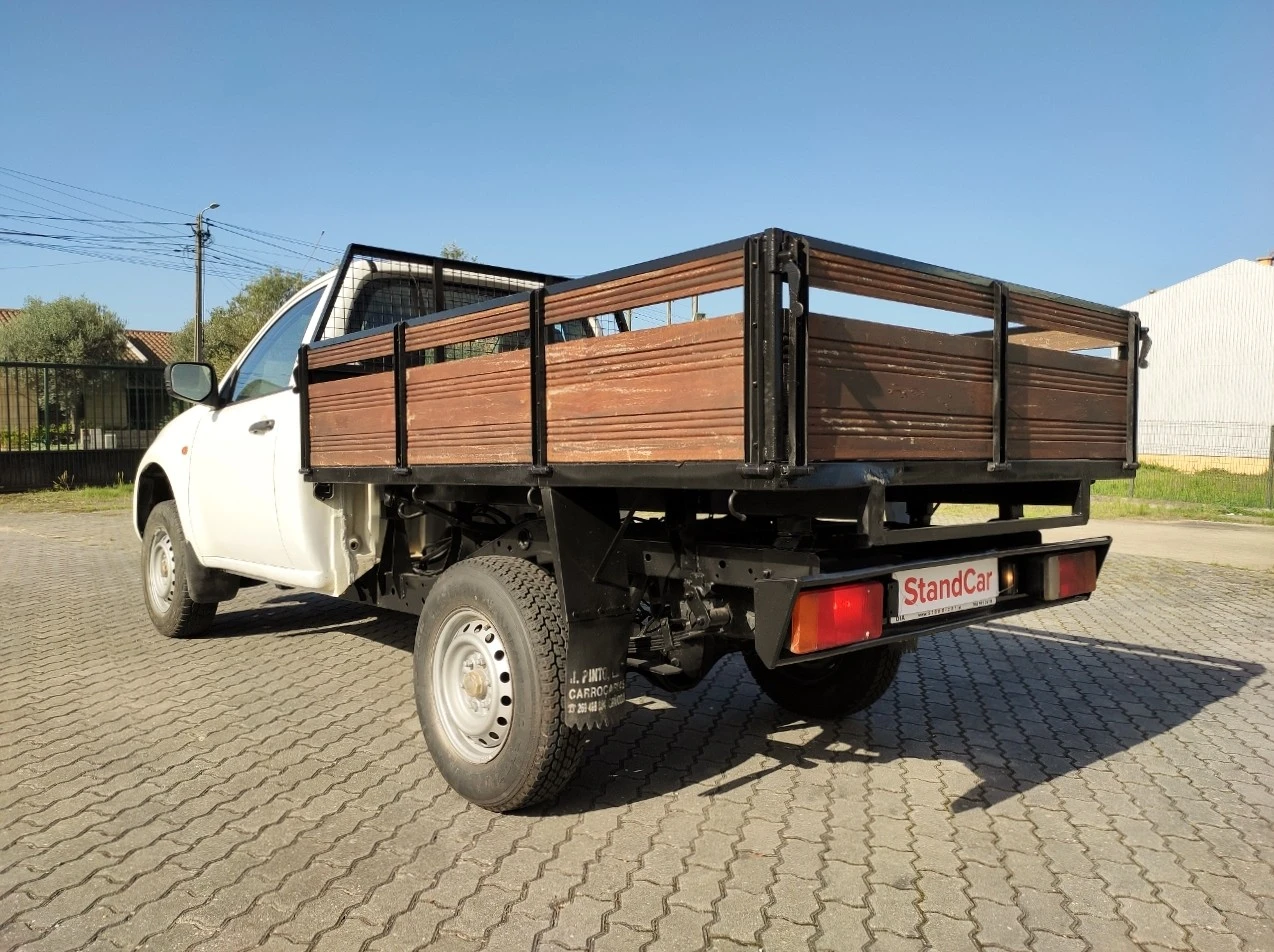 Mitsubishi L 200 2.5 DID 4X4 CAB. SIMPLES