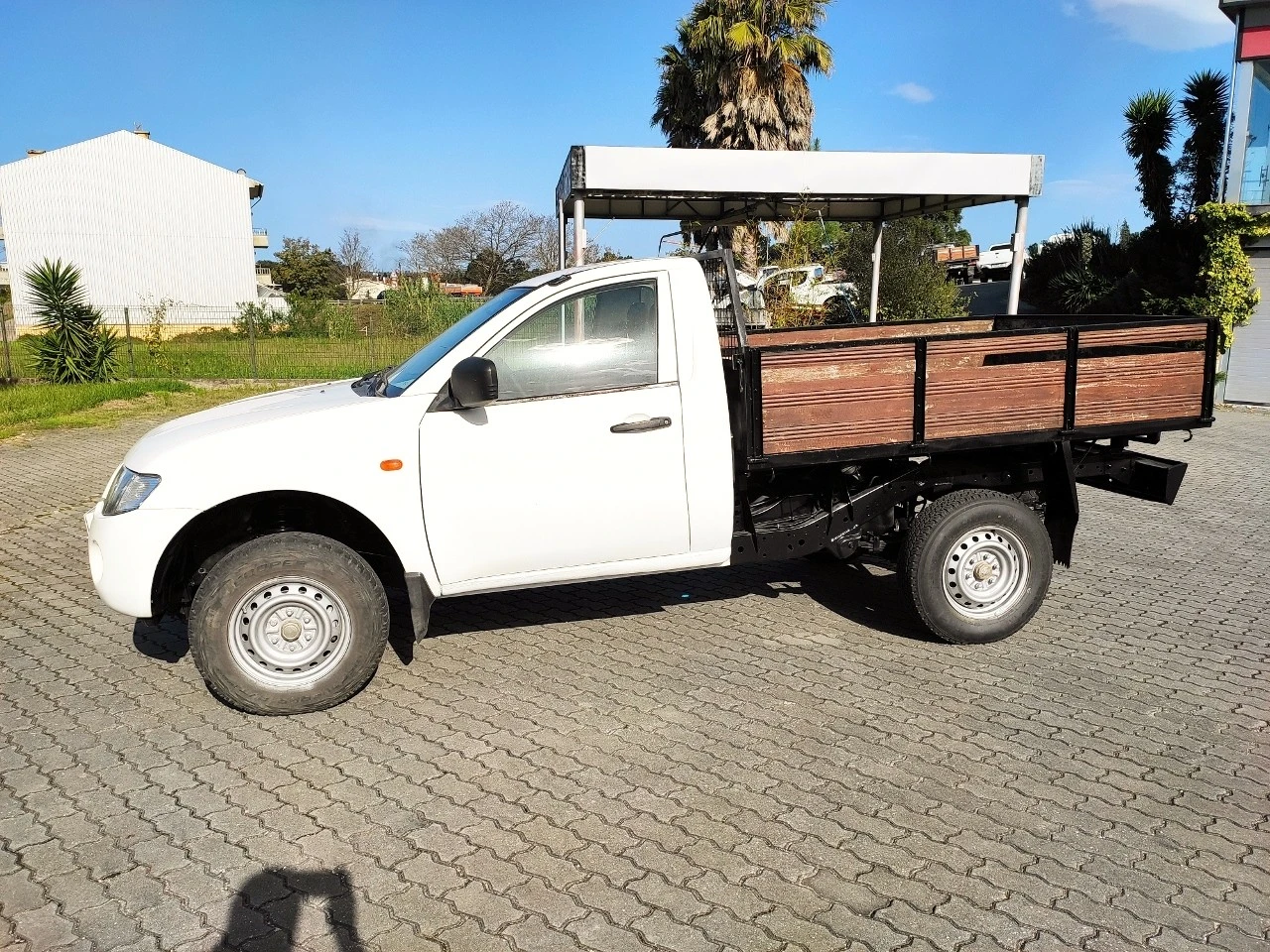 Mitsubishi L 200 2.5 DID 4X4 CAB. SIMPLES