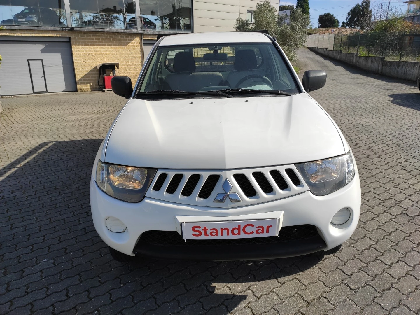 Mitsubishi L 200 2.5 DID 4X4 CAB. SIMPLES