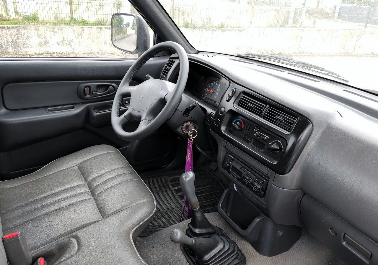 Mitsubishi L 200 2.5TDI 4X4