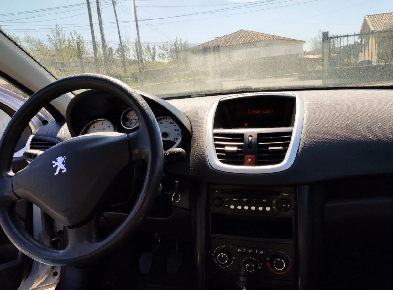 Peugeot 207 1.4 HDi SE Sportium
