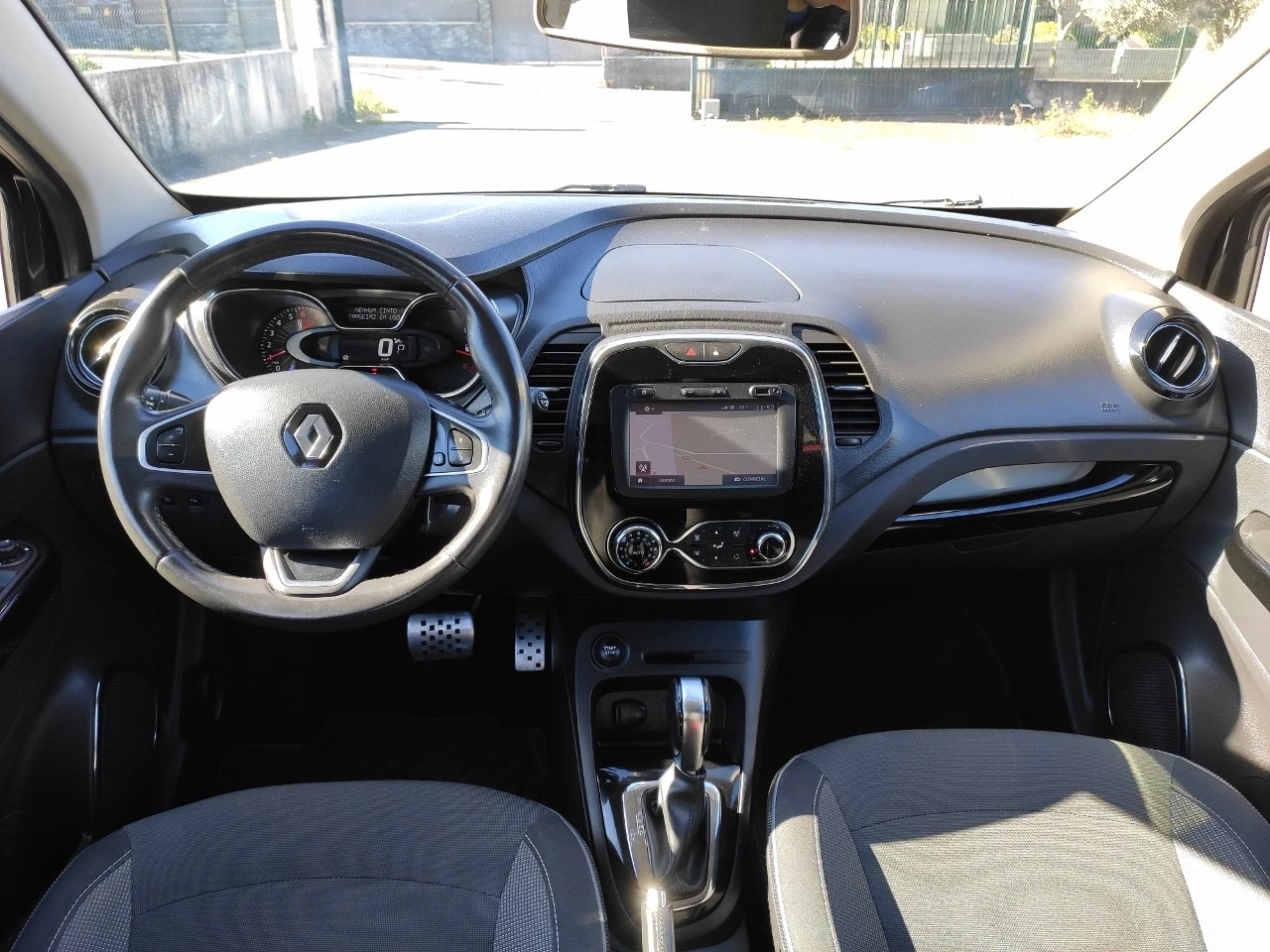 Renault Captur 1.2 TCe Exclusive EDC