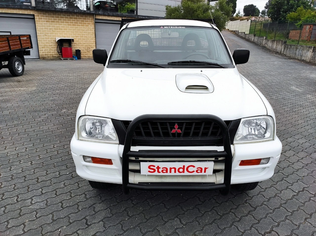 Mitsubishi L 200 2.5TDI 4X4