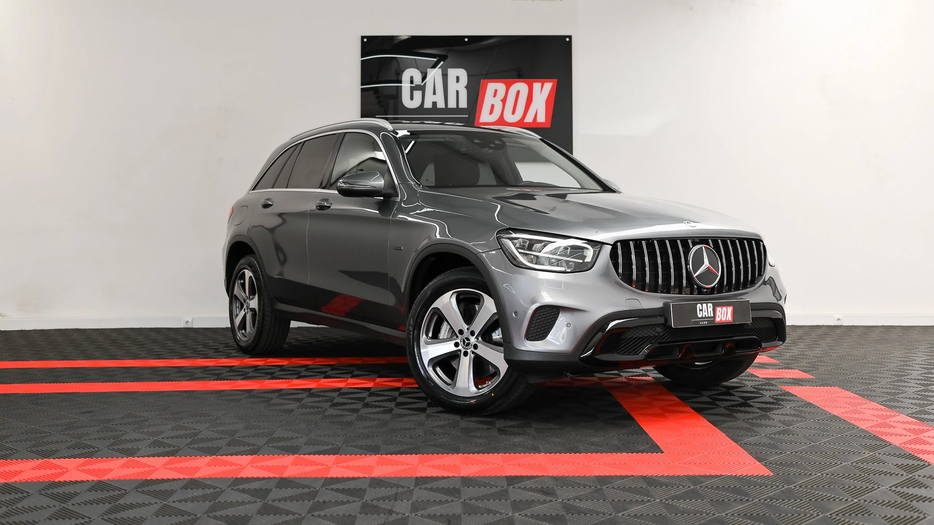 Mercedes-Benz GLC 300 Coupe de 4Matic 9G-TRONIC