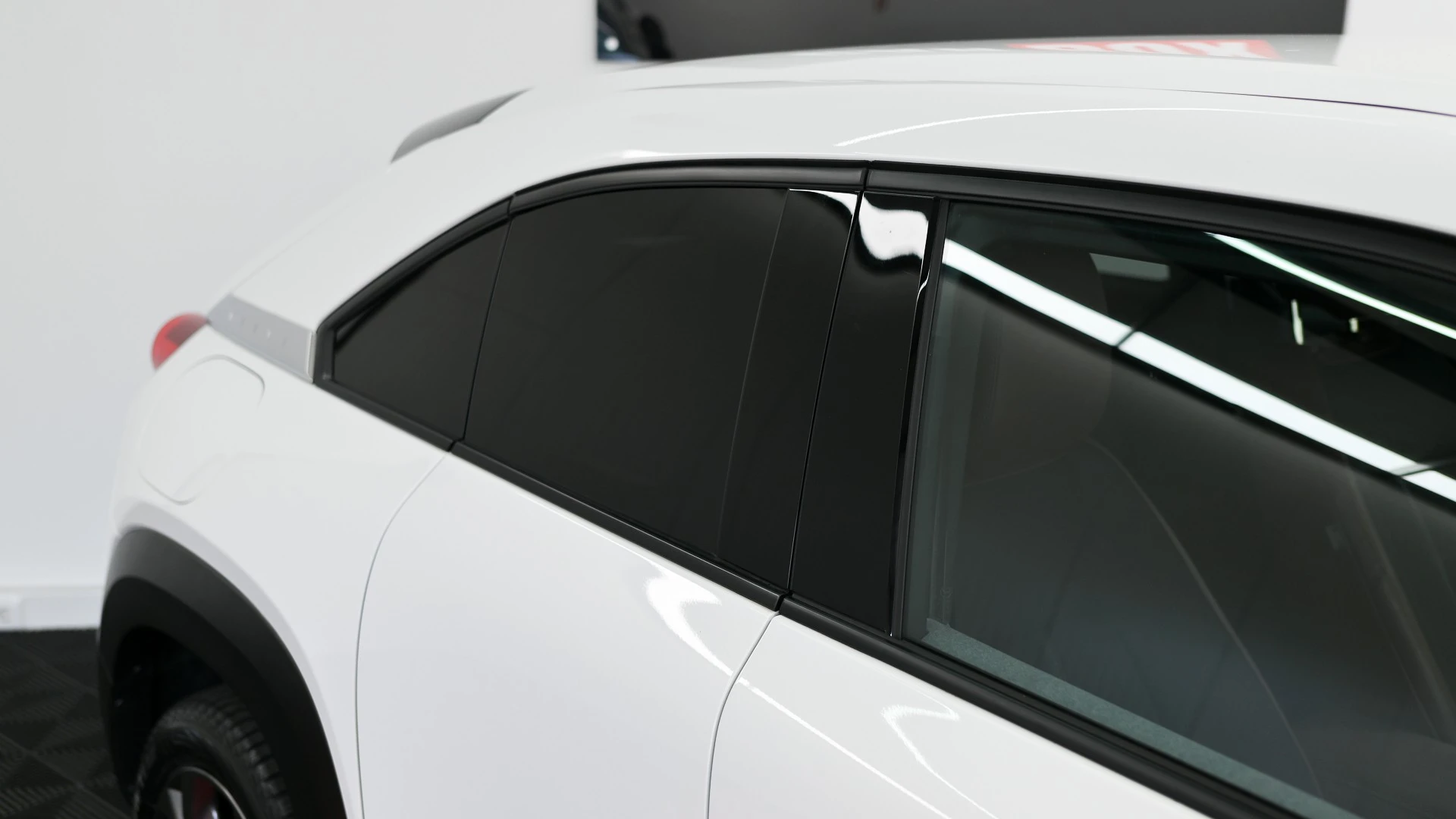 Mazda MX-30 e-SKYACTIV Advantage Industrial Vintage