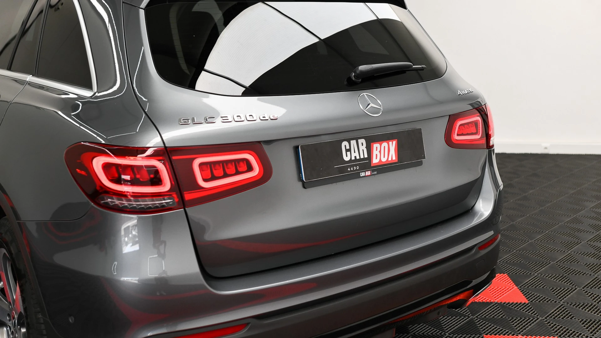 Mercedes-Benz GLC 300 Coupe de 4Matic 9G-TRONIC