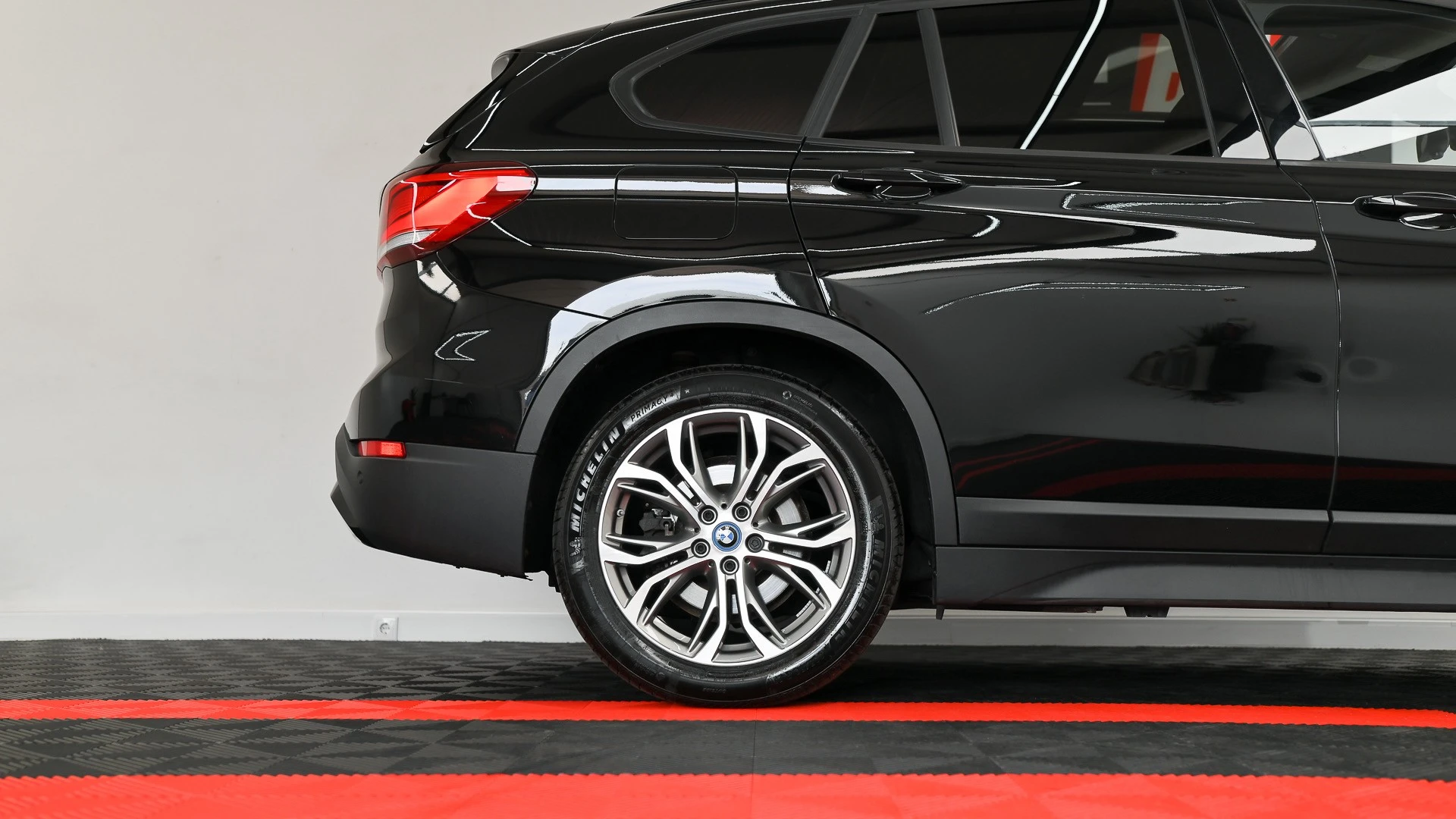 BMW X1 25 e xDrive Line Sport