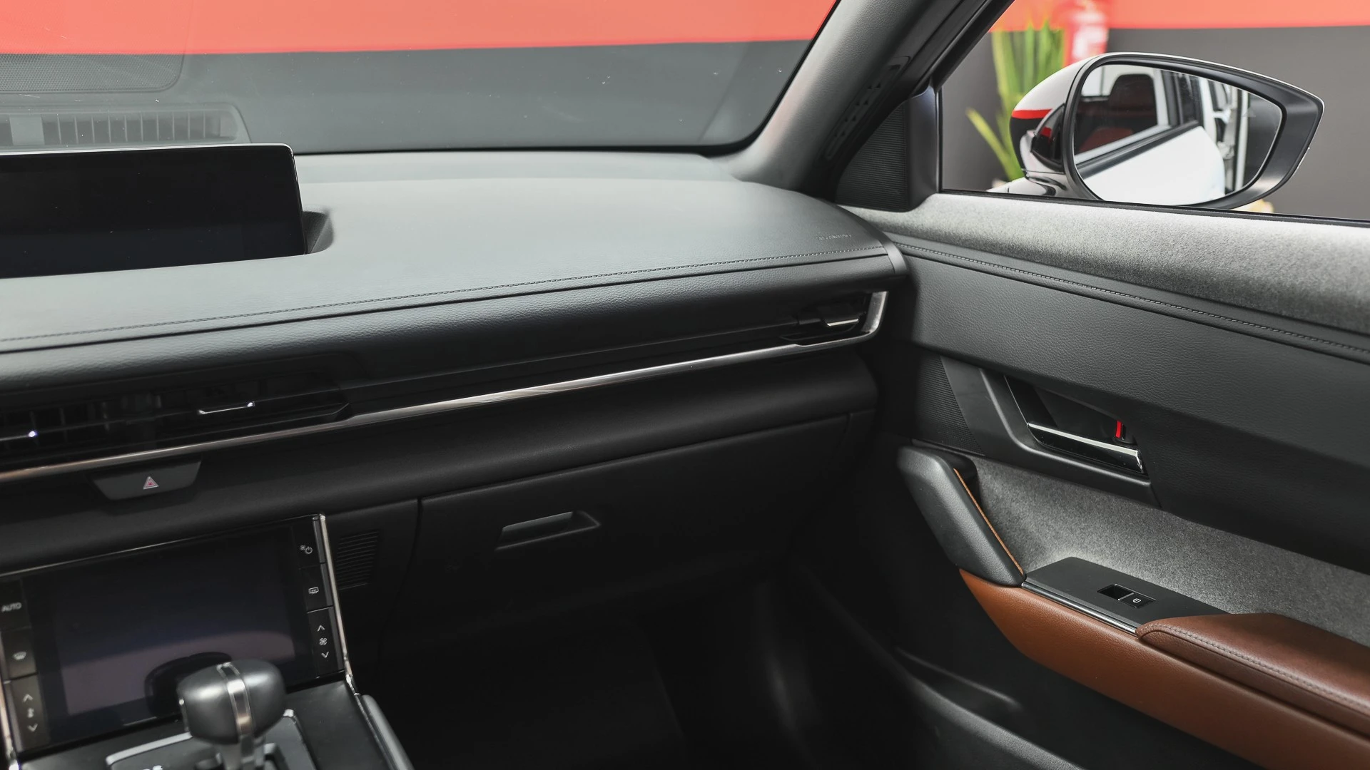 Mazda MX-30 e-SKYACTIV Advantage Industrial Vintage