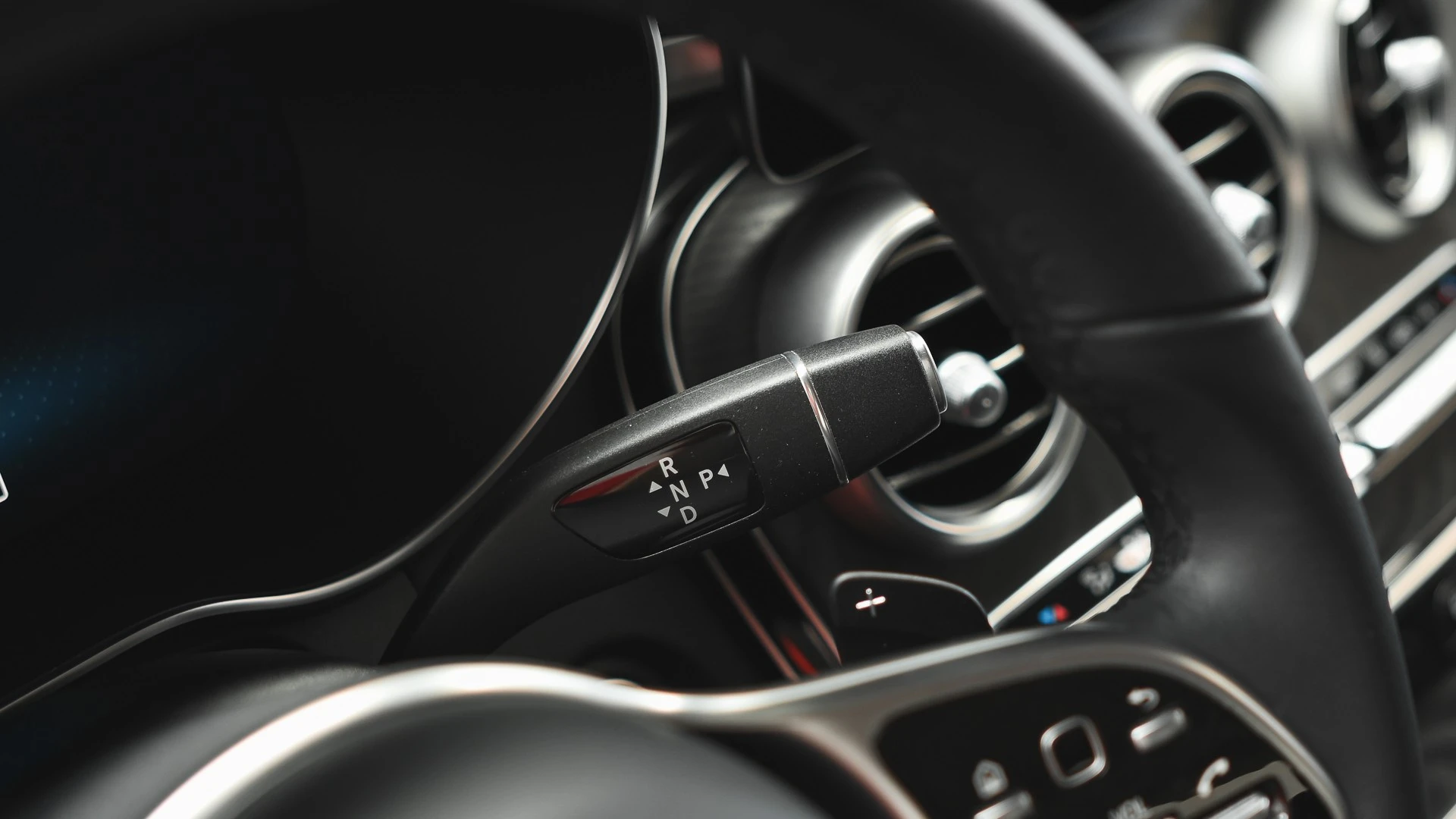 Mercedes-Benz GLC 300 Coupe de 4Matic 9G-TRONIC