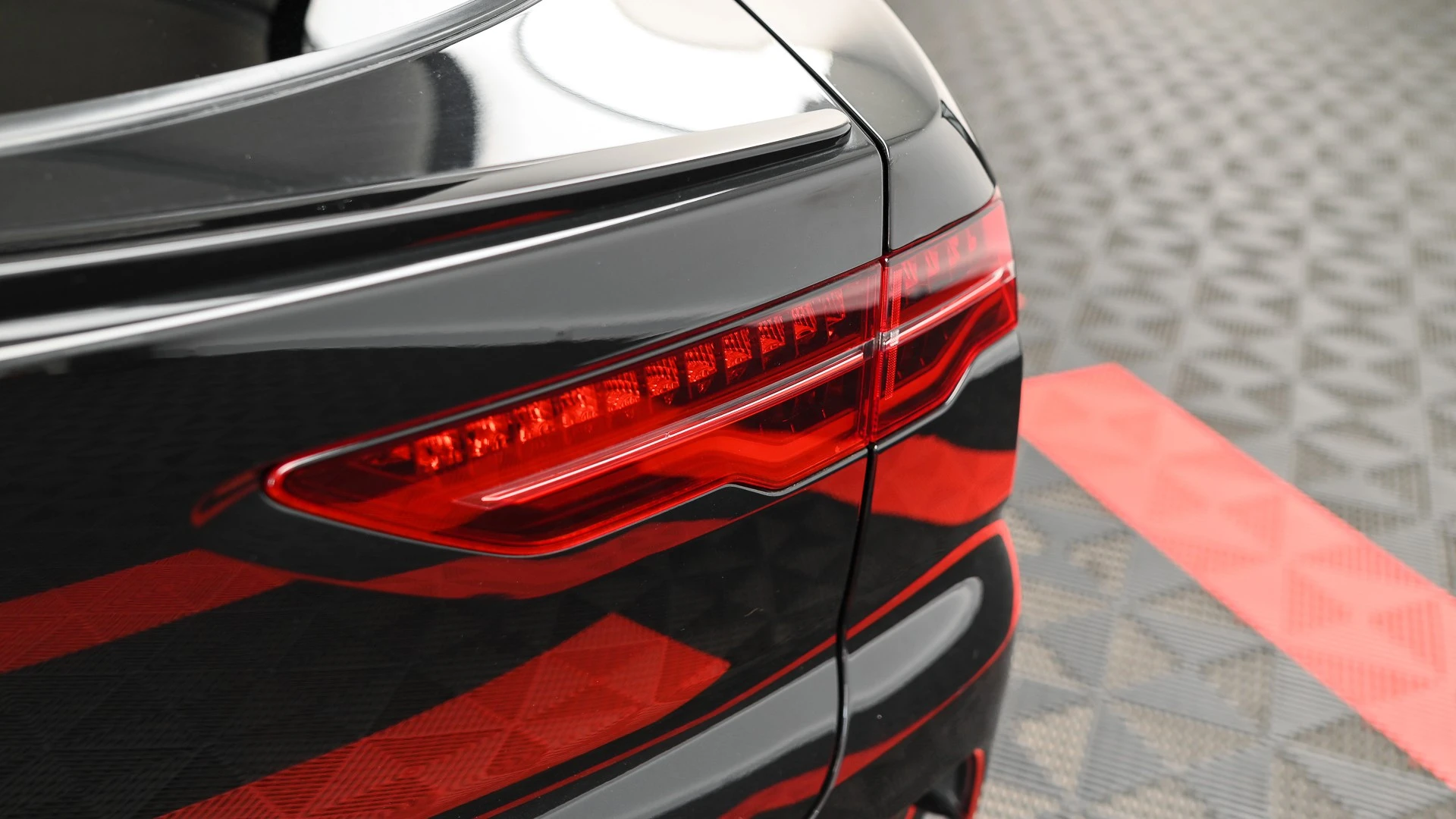 Jaguar I-Pace Black AWD Aut.