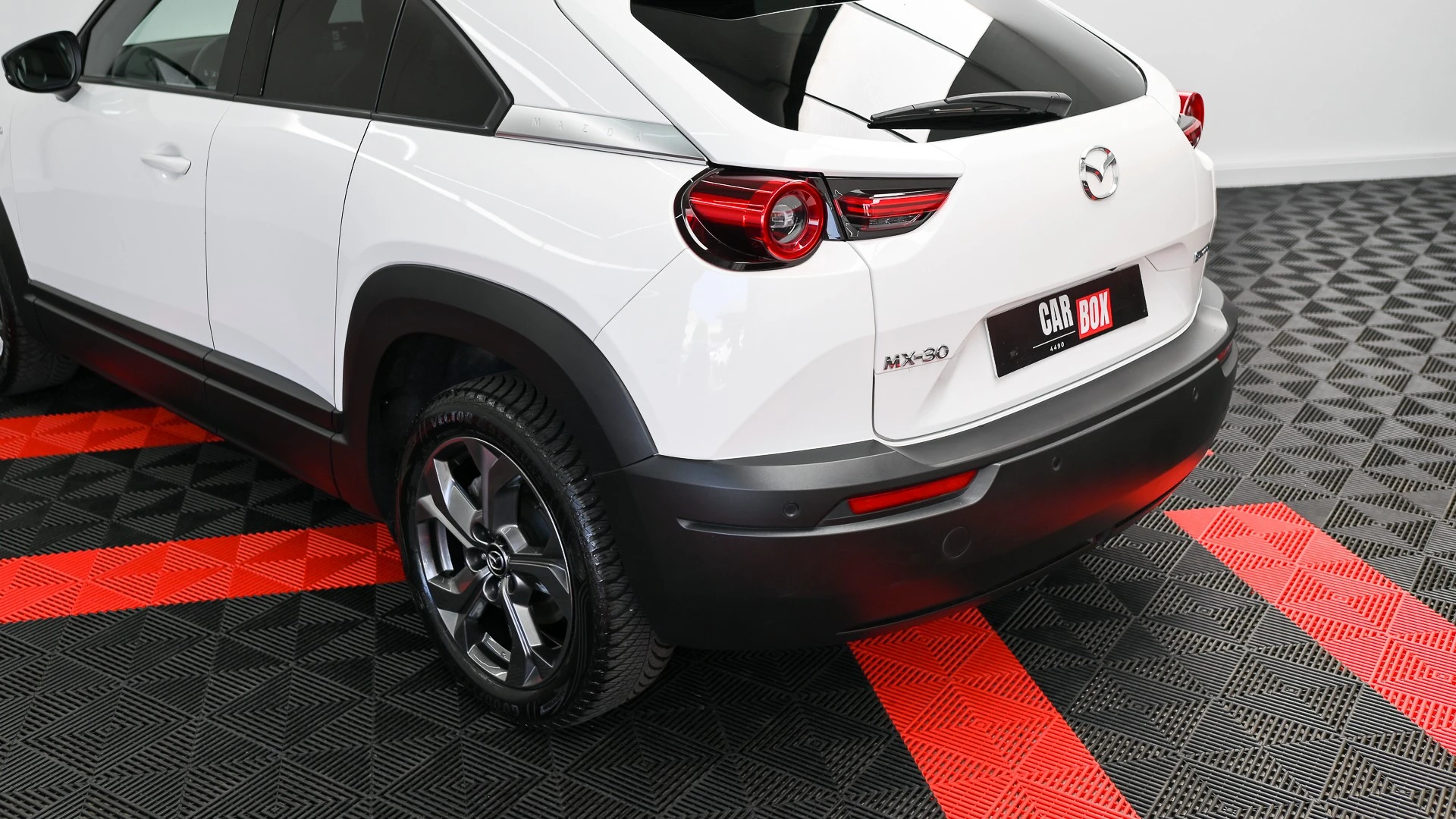 Mazda MX-30 e-SKYACTIV Advantage Industrial Vintage