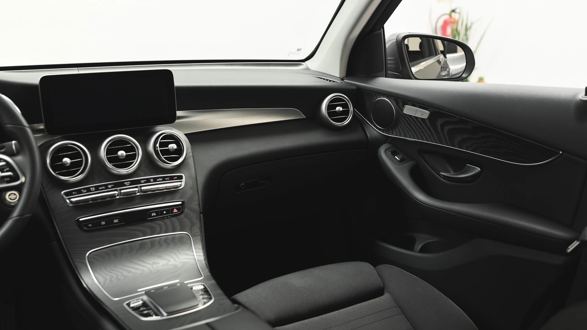 Mercedes-Benz GLC 300 Coupe de 4Matic 9G-TRONIC