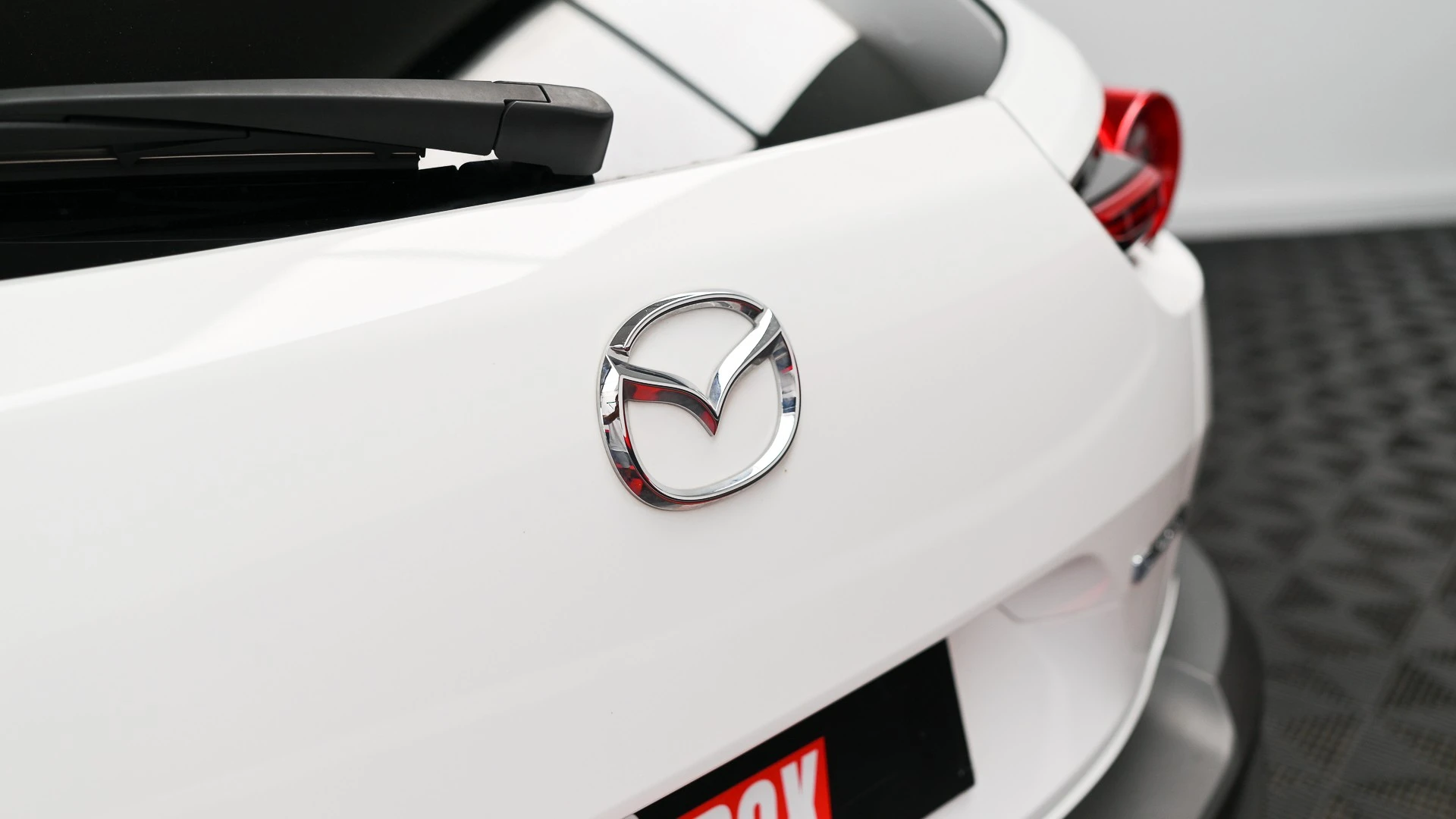 Mazda MX-30 e-SKYACTIV Advantage Industrial Vintage