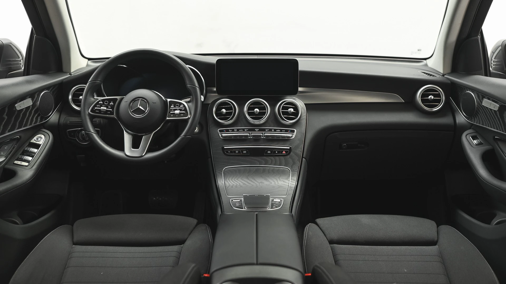 Mercedes-Benz GLC 300 Coupe de 4Matic 9G-TRONIC