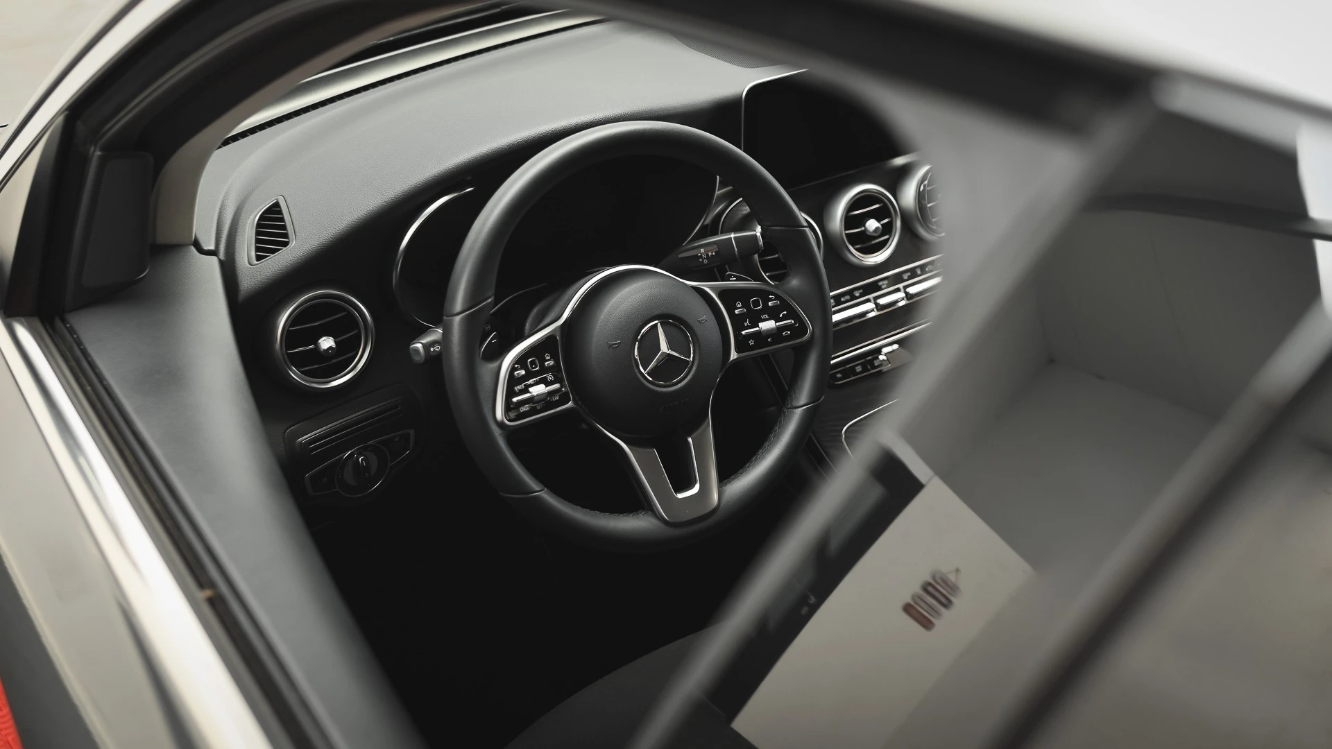 Mercedes-Benz GLC 300 Coupe de 4Matic 9G-TRONIC