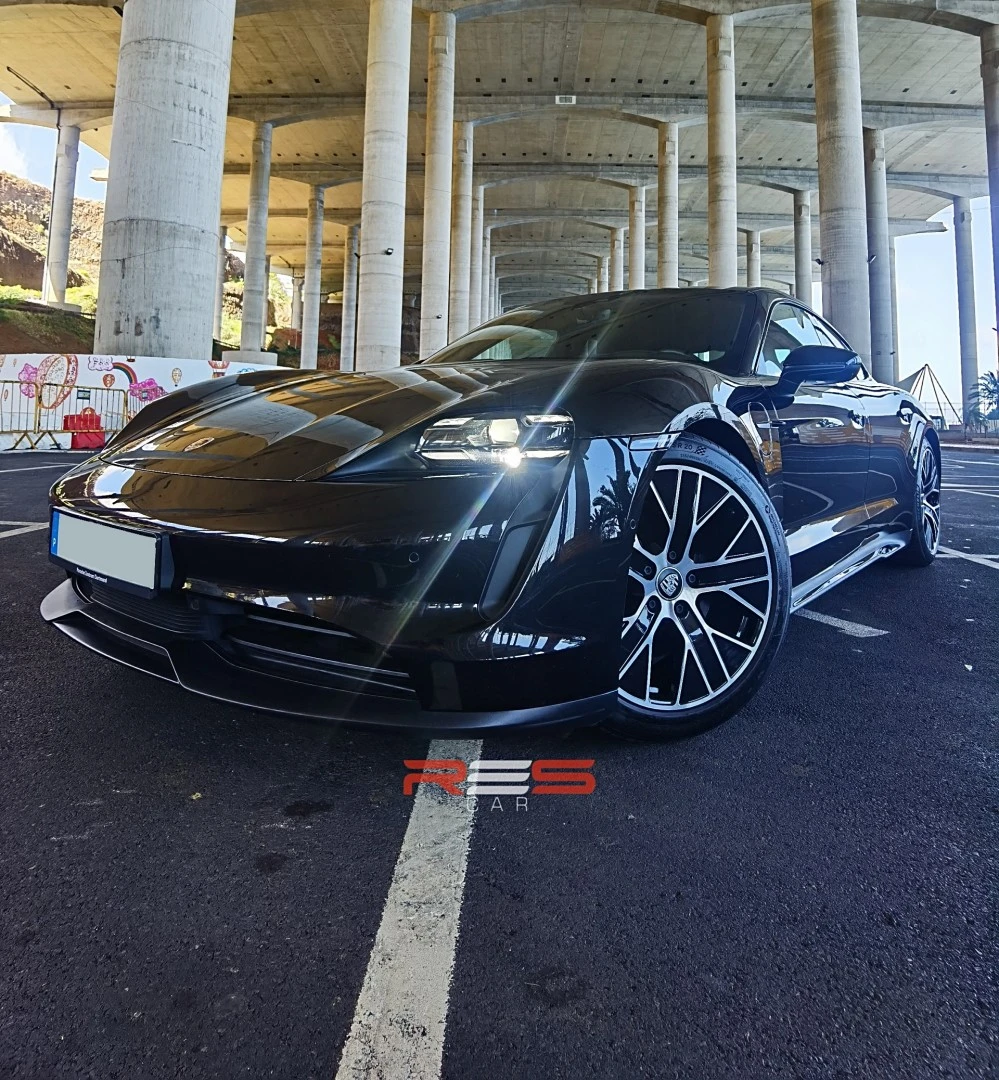 Porsche Taycan 4s