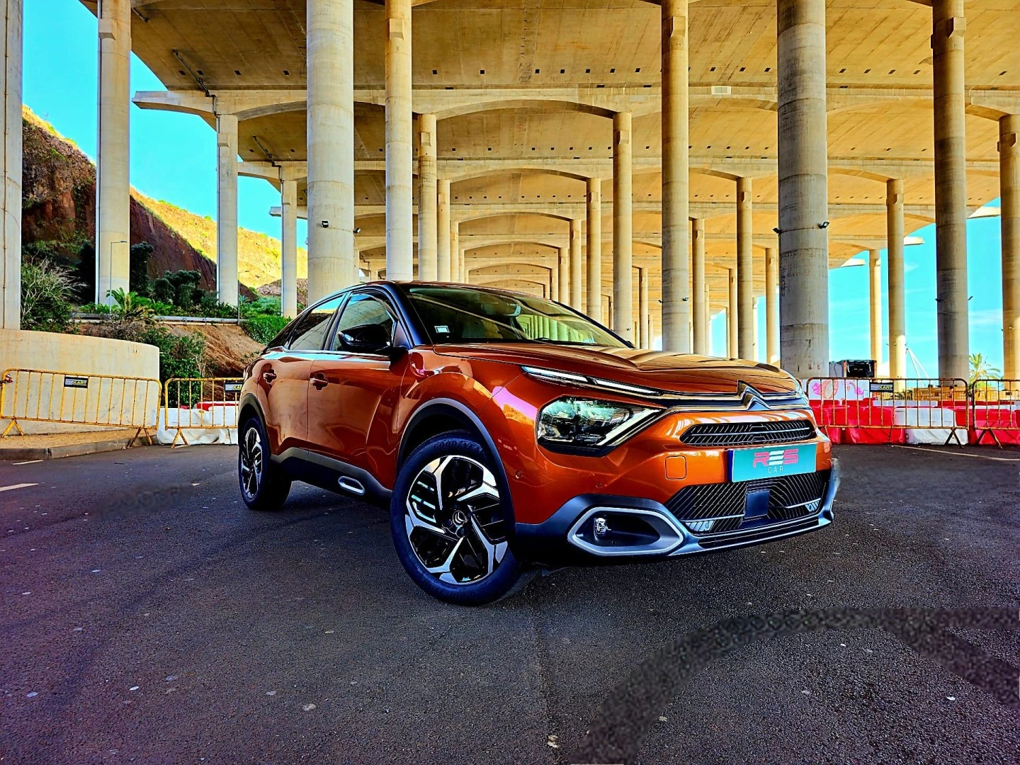 Citroën C4 1.2 PureTech Max EAT8
